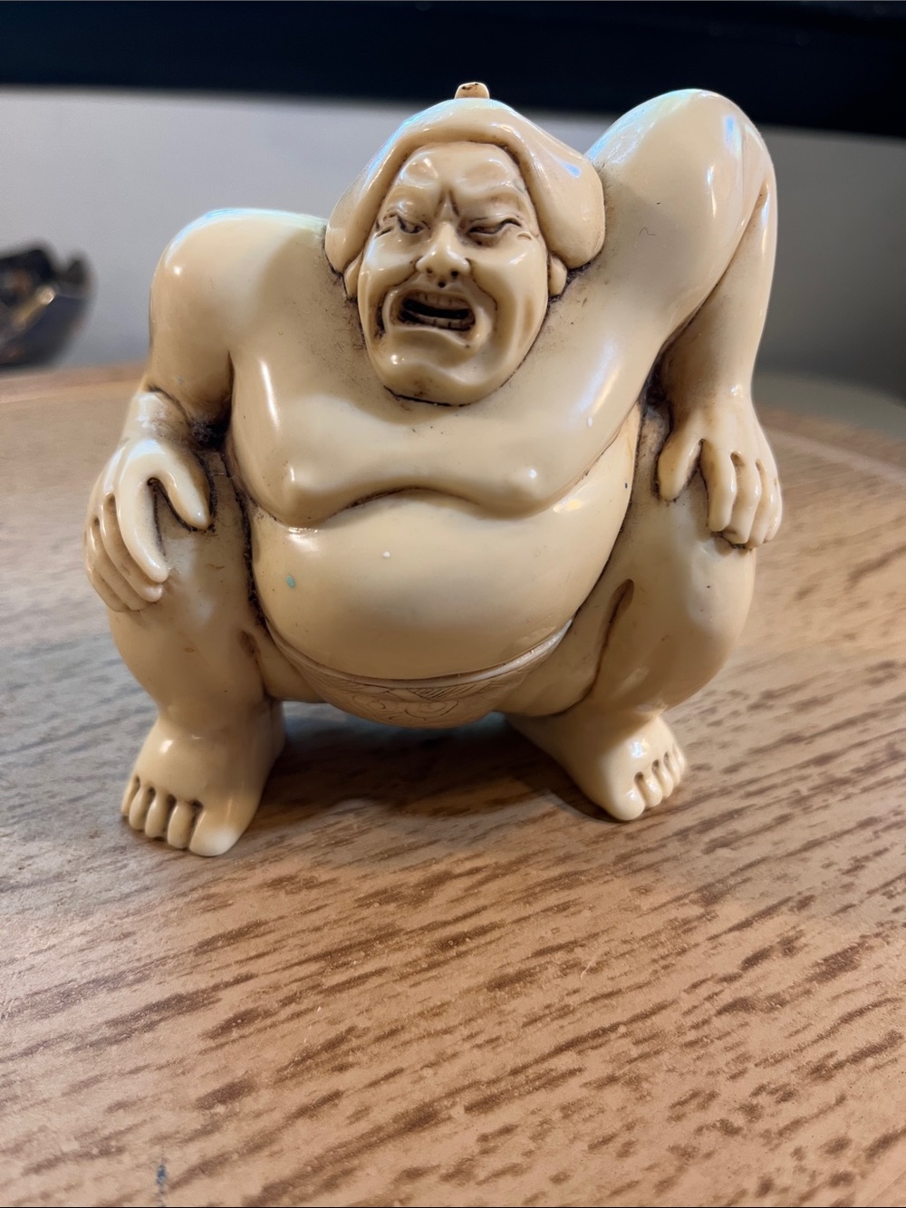 Ivory Sumo Wrestler Figurine Decorative Sculpture